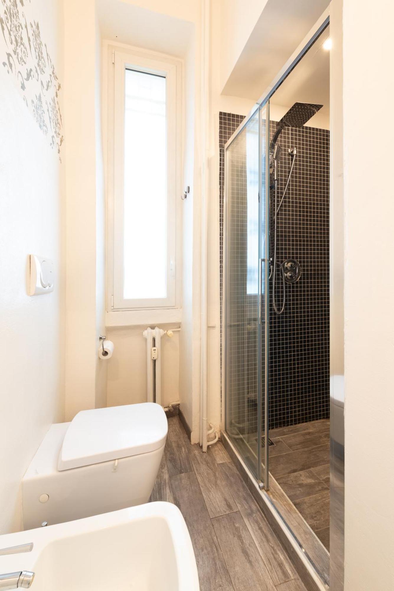 10' Duomo & Central Station Large Apartment Milano Esterno foto