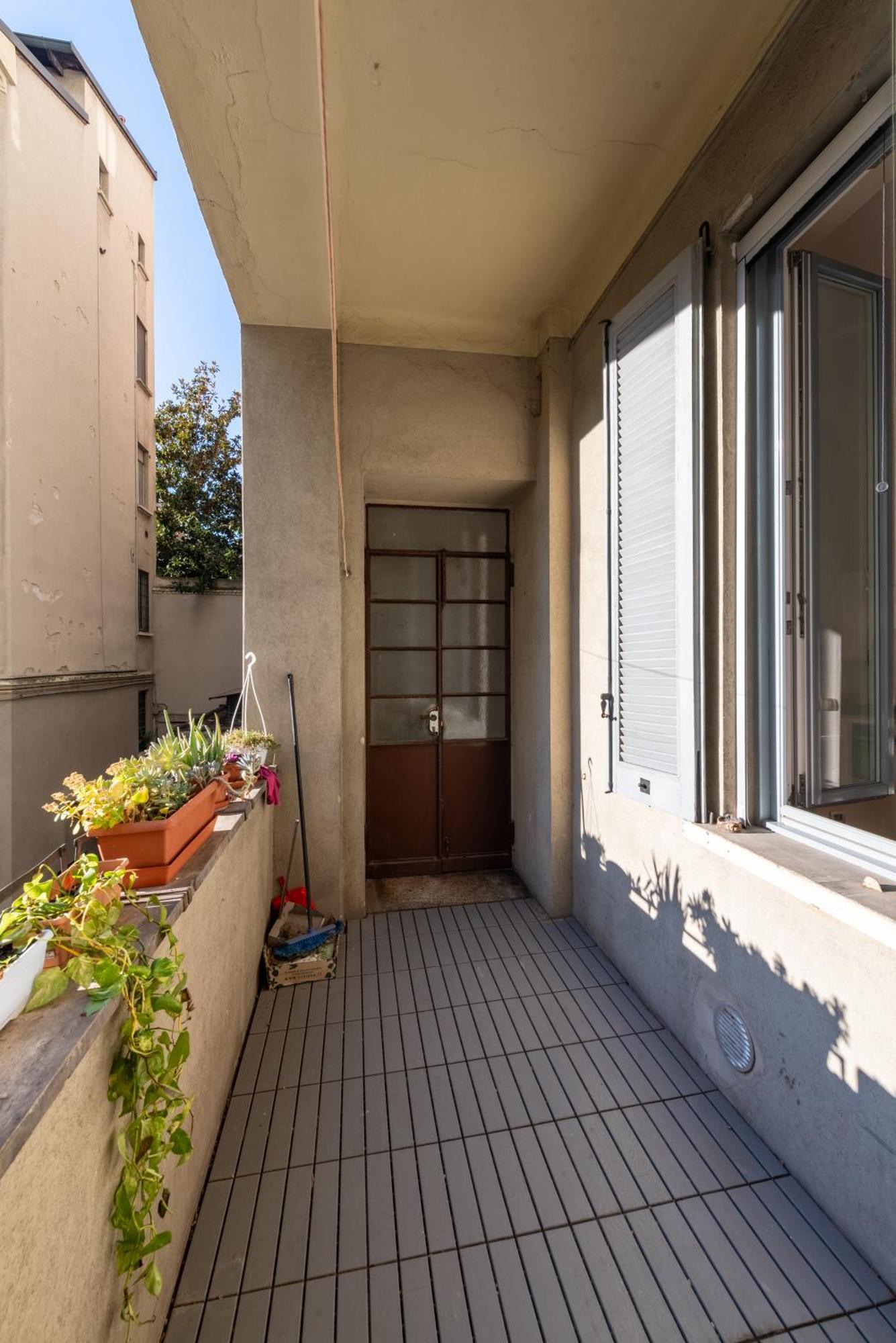 10' Duomo & Central Station Large Apartment Milano Esterno foto
